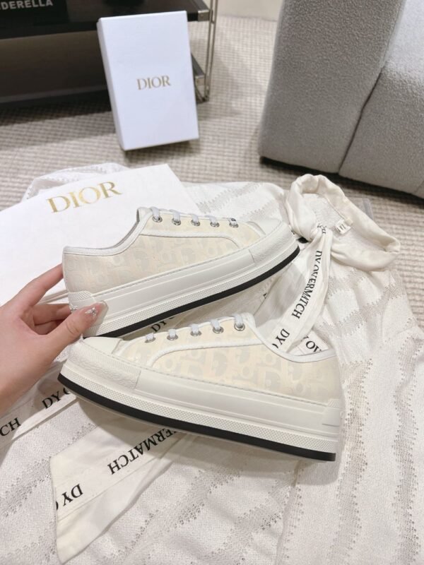 Dior Walk'n  Christian Dior White