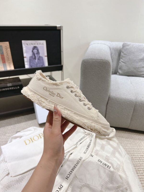 Dior Walk'n Christian Dior Cream