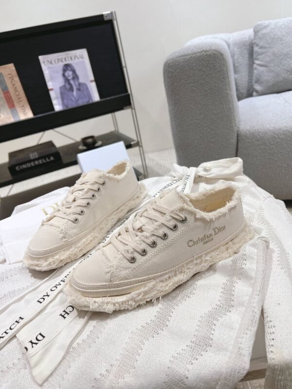 Dior Walk'n Christian Dior Cream