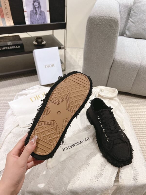 Dior Walk'n  Christian Dior Black