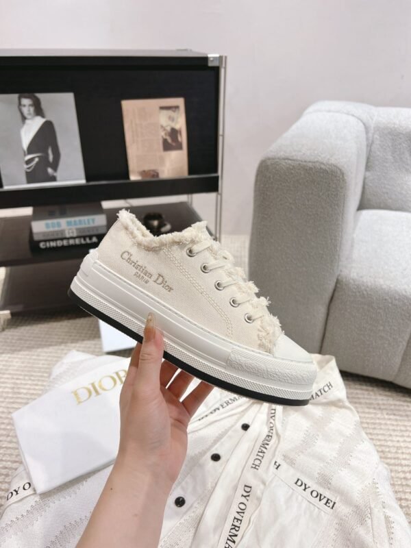 Dior Walk'n  Christian Dior White