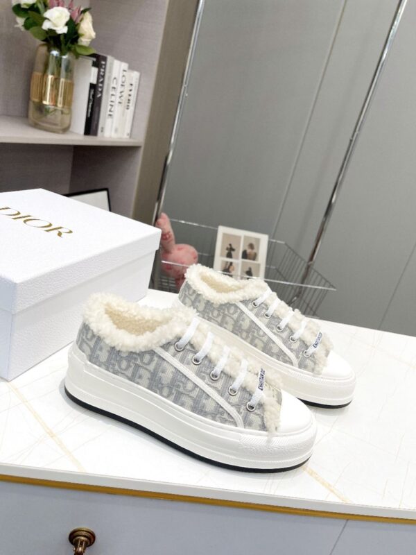 Dior Walk'n  Winter Grey