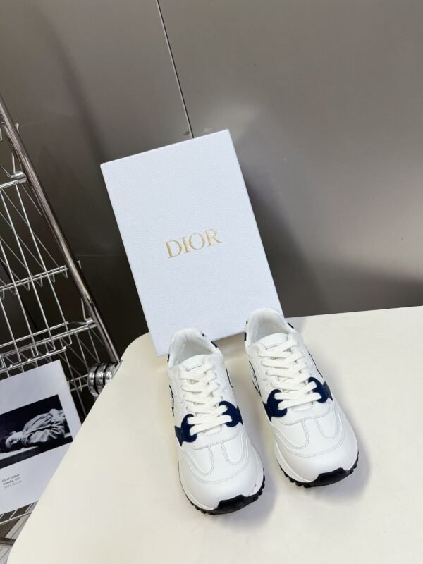 Dior C'est White and Blue