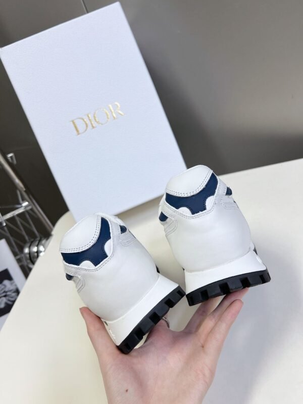 Dior C'est White and Blue