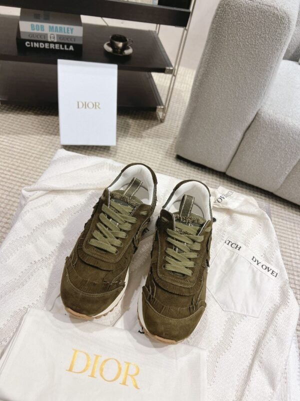 Dior C'est Olive Green