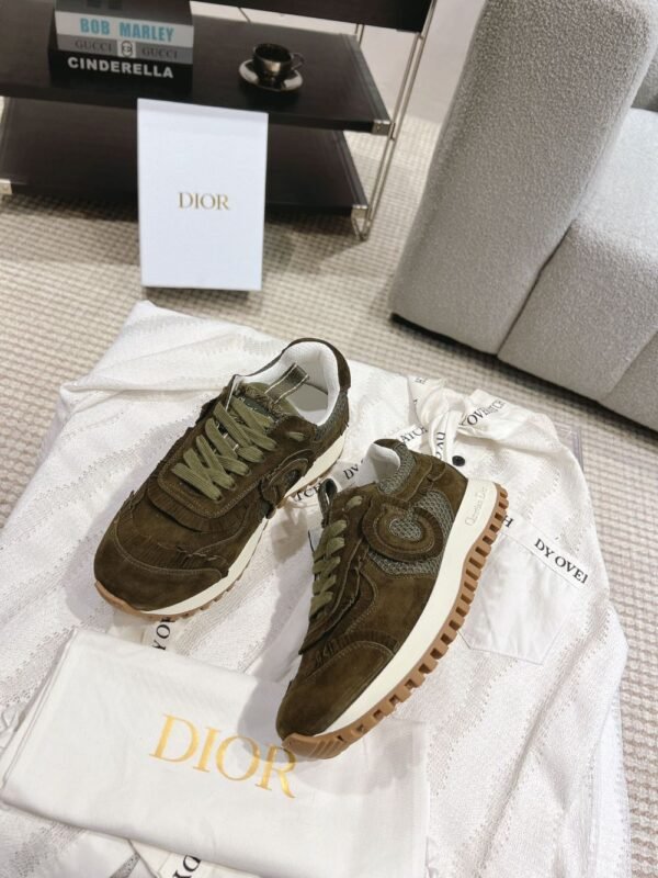 Dior C'est Olive Green