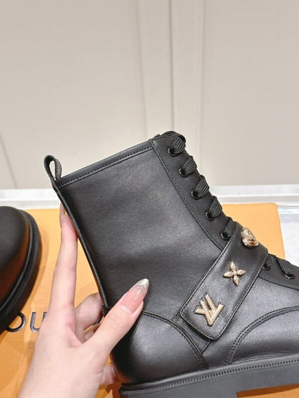 Louis Vuitton Motorcycle Boots Lace-up Black