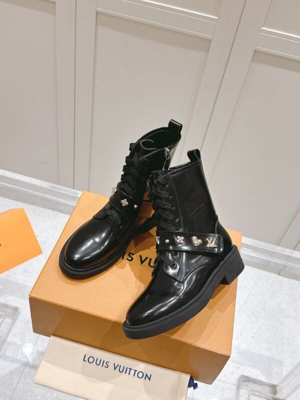 Louis Vuitton Motorcycle Boots Lace-up Light Black