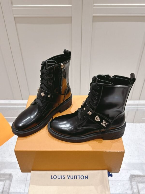 Louis Vuitton Motorcycle Boots Lace-up Light Black