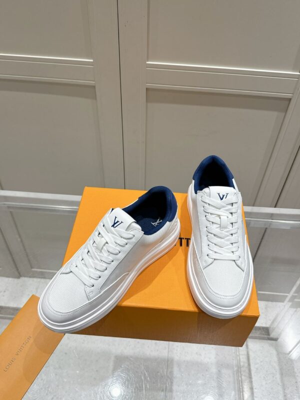 Louis Vuitton Run Light White and Blue