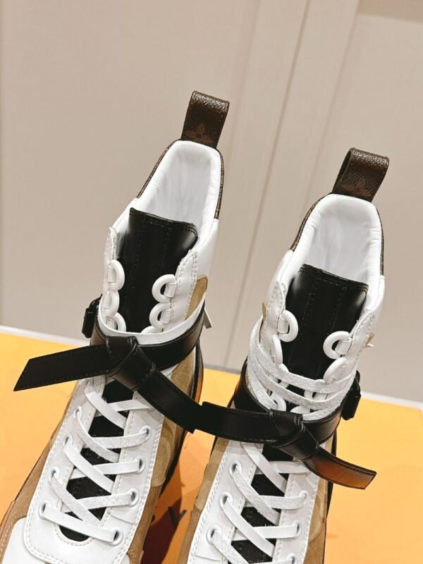 Louis Vuitton High Heel Martin Boots White Khaki Brown