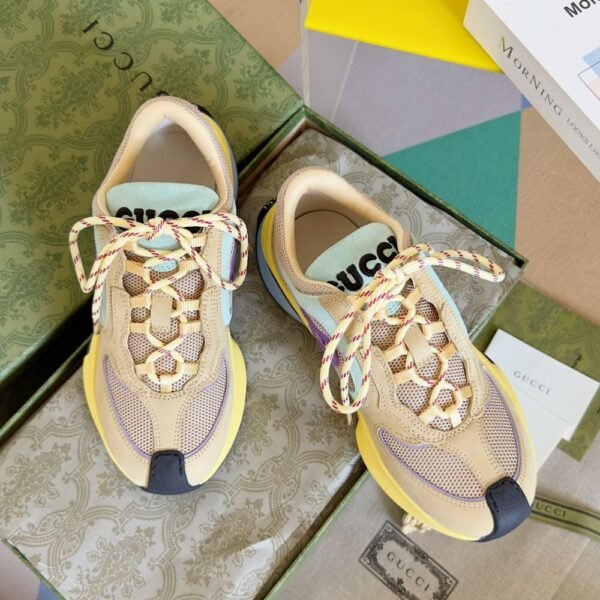 Gucci GG Run Women Yellow