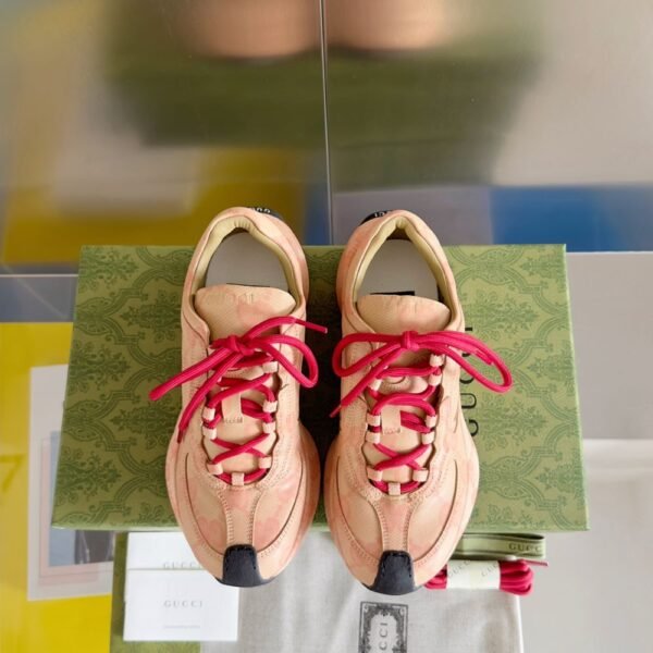 Gucci GG Run Red