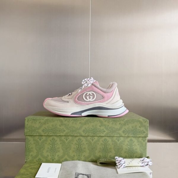 Gucci GG Run Women Pink