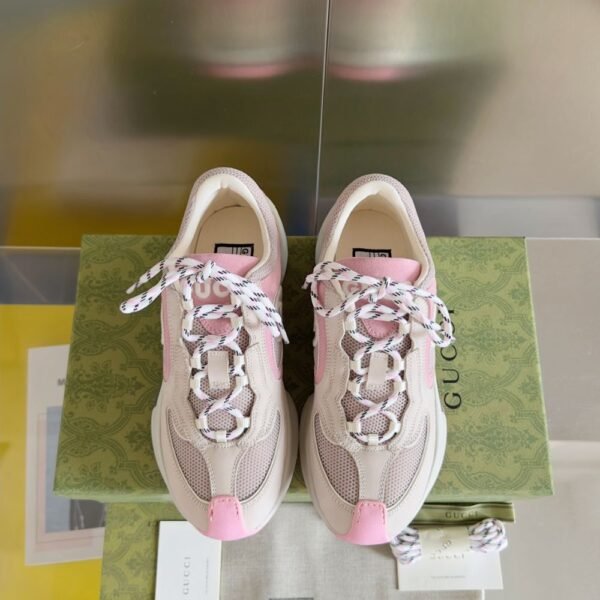 Gucci GG Run Women Pink