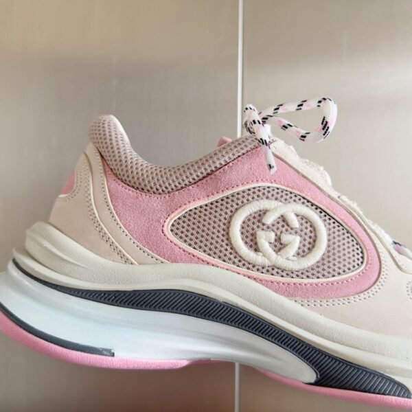 Gucci GG Run Women Pink