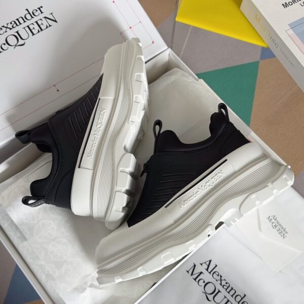Alexander Mcqueen Tread Slick White and Black