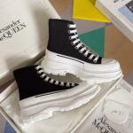 Alexander Mcqueen Lace-up White and Black
