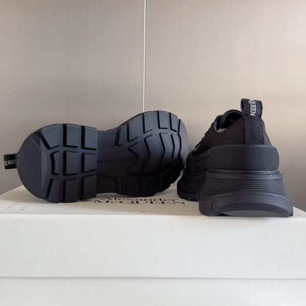 Alexander Mcqueen  Tread Slick  Black