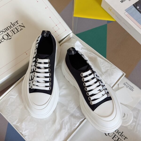 Alexander Mcqueen  Tread Slick  Graffiti Black