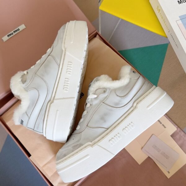 Miu Miu  Sneaker  White Grey