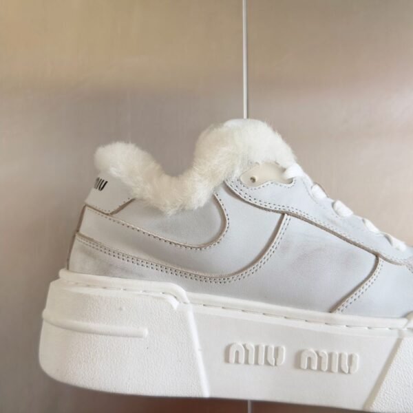 Miu Miu  Sneaker  White Grey