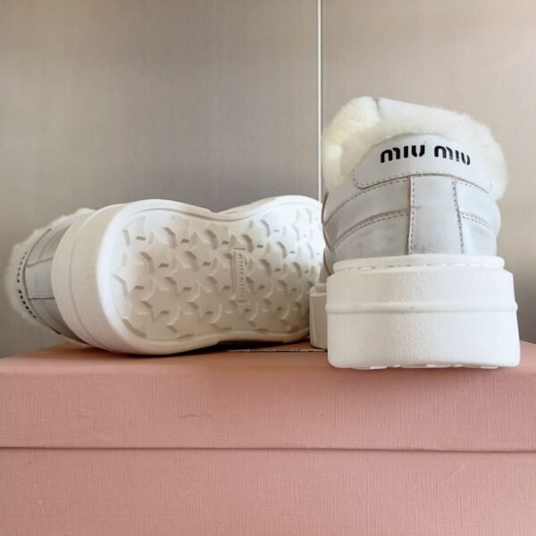 Miu Miu  Sneaker  White Grey