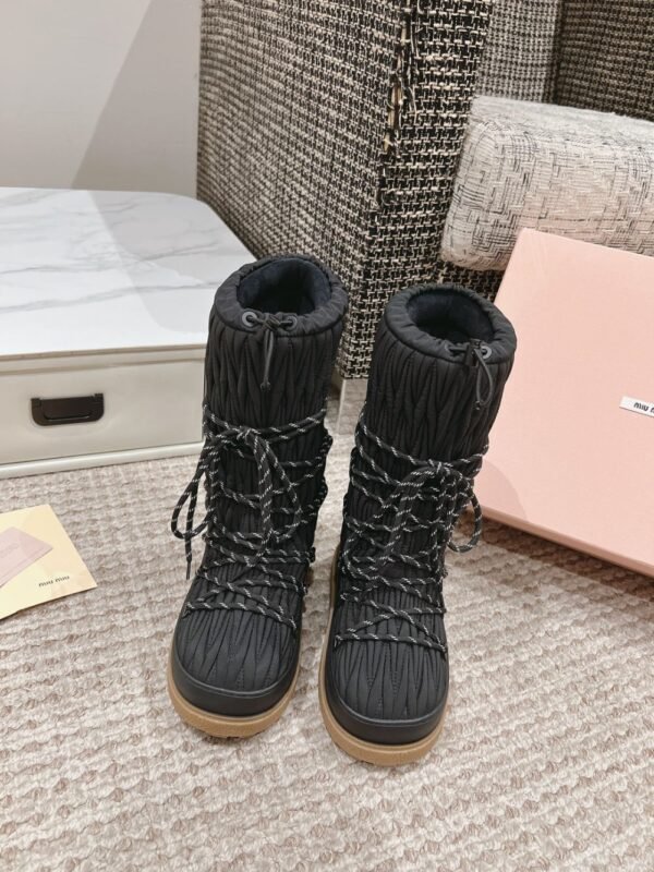 Miu Miu  Snow Long  Boots Down Wrinkles Black