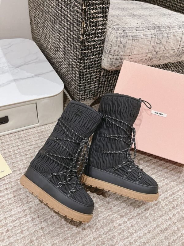 Miu Miu  Snow Long  Boots Down Wrinkles Black