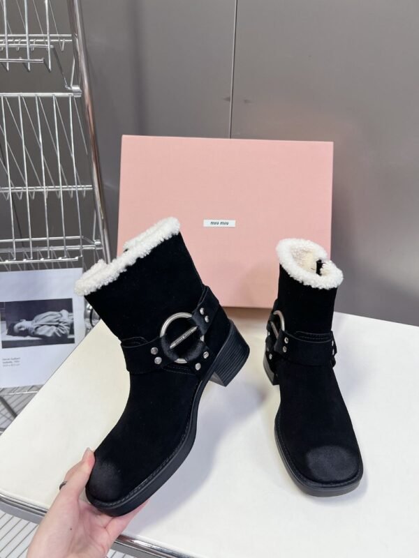 Miu Miu Boots Winter Black