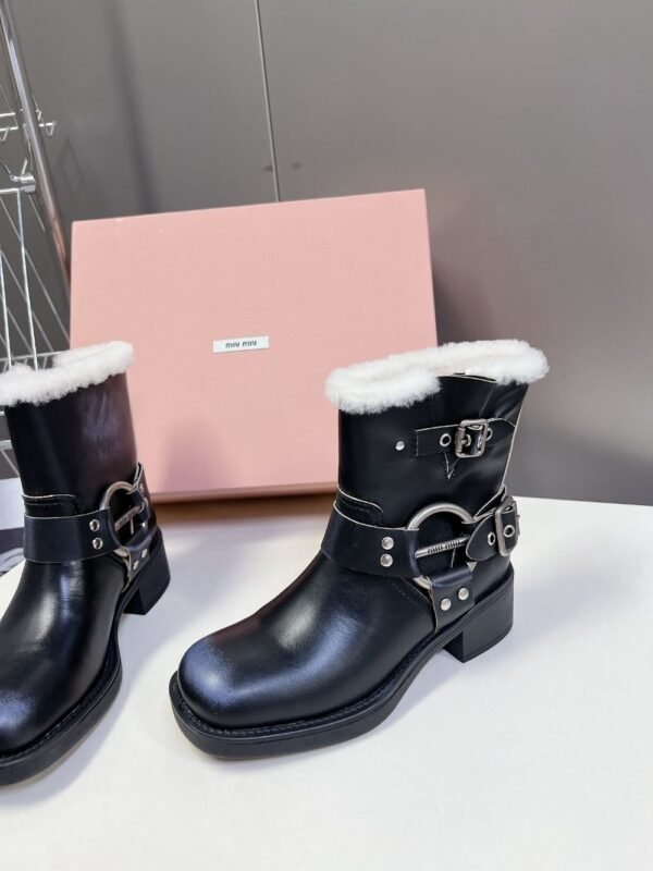 Miu Miu Boots Winter Leather Black