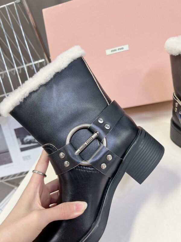 Miu Miu Boots Winter Leather Black