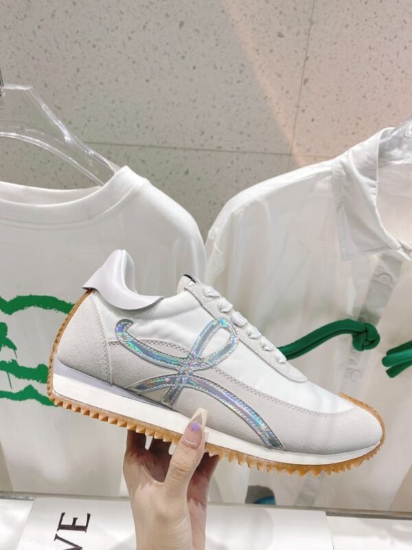 Loewe Sneaker 23ss  White and Silver