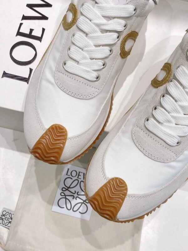 Loewe Sneaker 23ss White and Gold