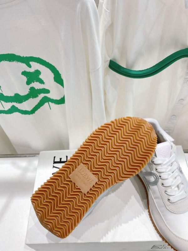 Loewe Sneaker 23ss  White and Grey