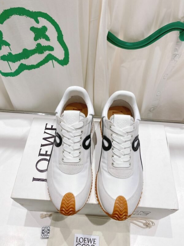 Loewe Sneaker 23ss White and Black