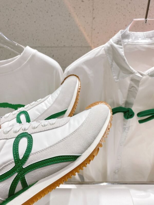 Loewe Sneaker 23ss  White and Green
