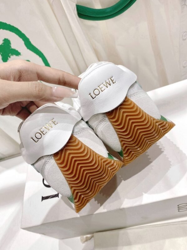 Loewe Sneaker 23ss  White and Green