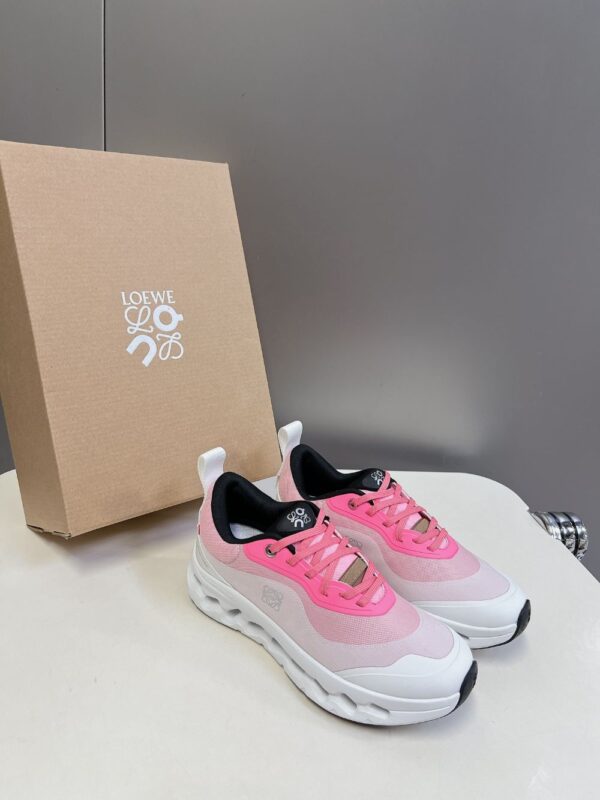 Loewe Sneakers Pink White