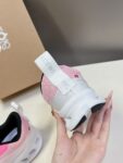 Loewe Sneakers Pink White