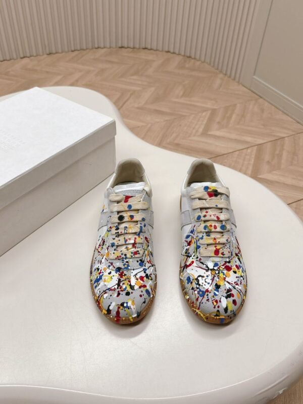 MM6 Maison Margiela 24ss White Grey Graffiti