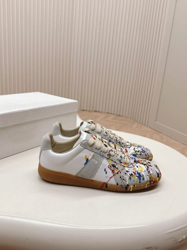 MM6 Maison Margiela 24ss White Grey Graffiti