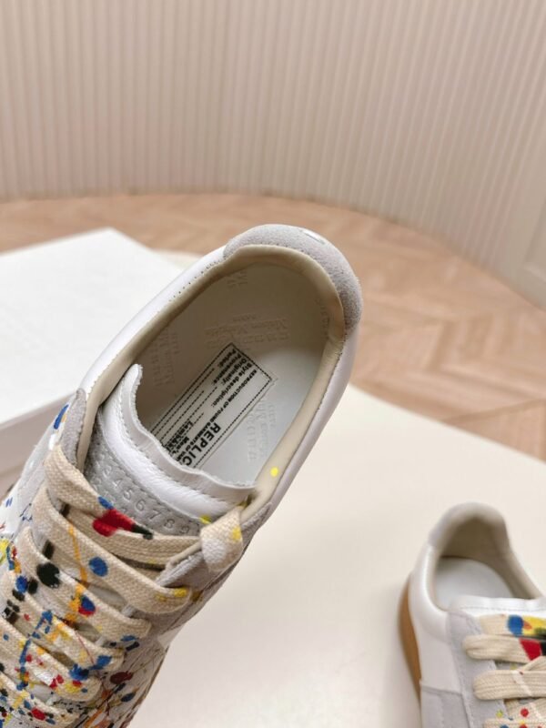 MM6 Maison Margiela 24ss White Grey Graffiti