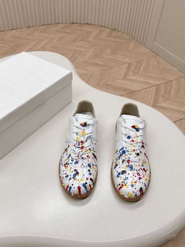 MM6 Maison Margiela 24ss White Graffiti