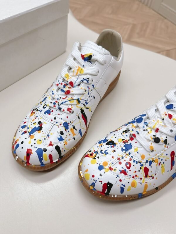 MM6 Maison Margiela 24ss White Graffiti