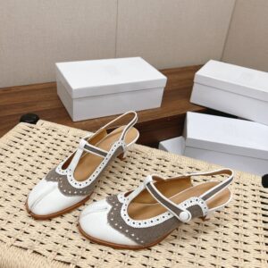 MM6 Tabi White and Brown