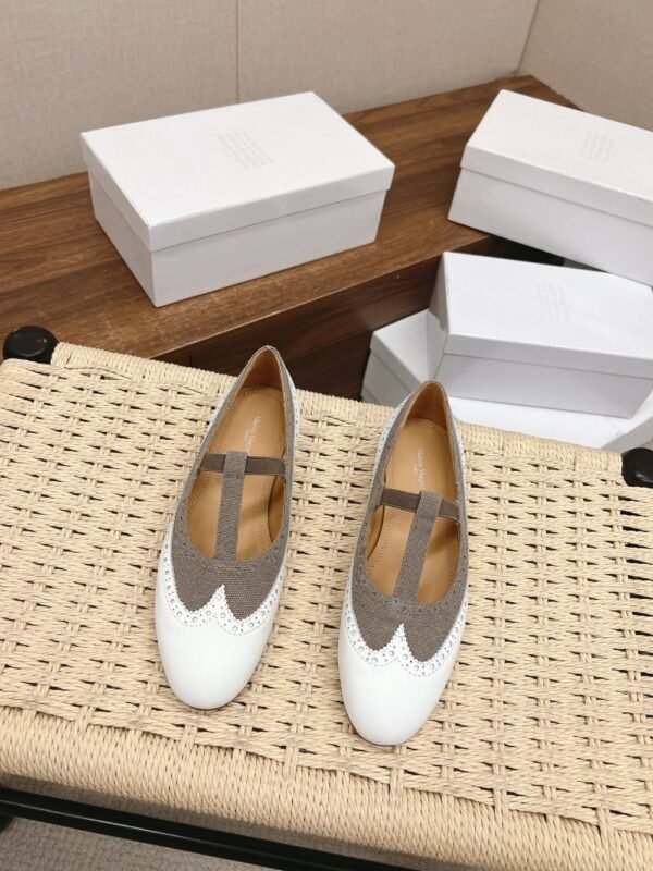 MM6 Tabi White and Brown