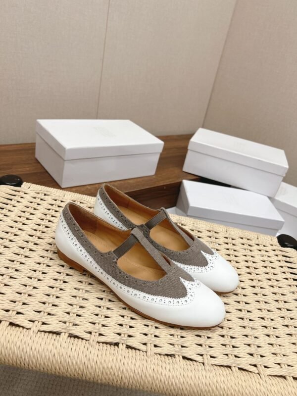 MM6 Tabi White and Brown