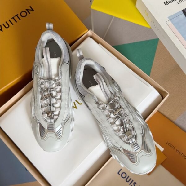 Louis Vuitton Run Women White Grey
