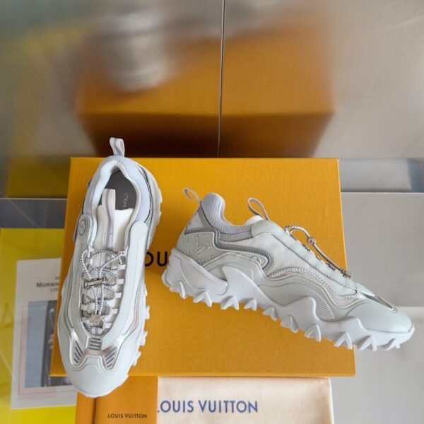 Louis Vuitton Run Women White Grey